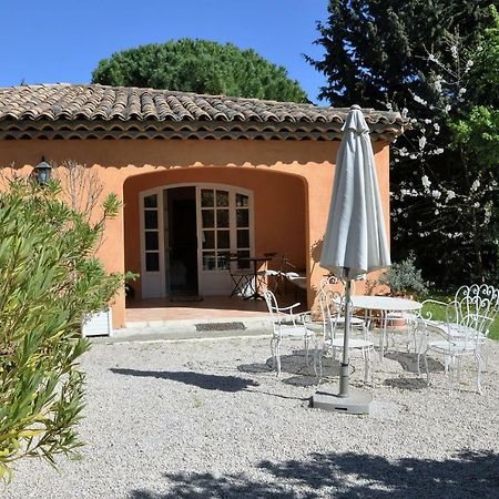 Mas Des Oliviers Bed & Breakfast Saint-Marc-Jaumegarde Dış mekan fotoğraf